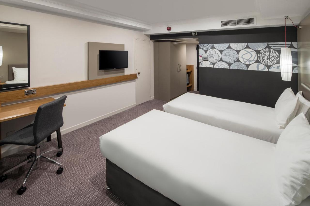 Premium Twin Room,1432705315:JPEG